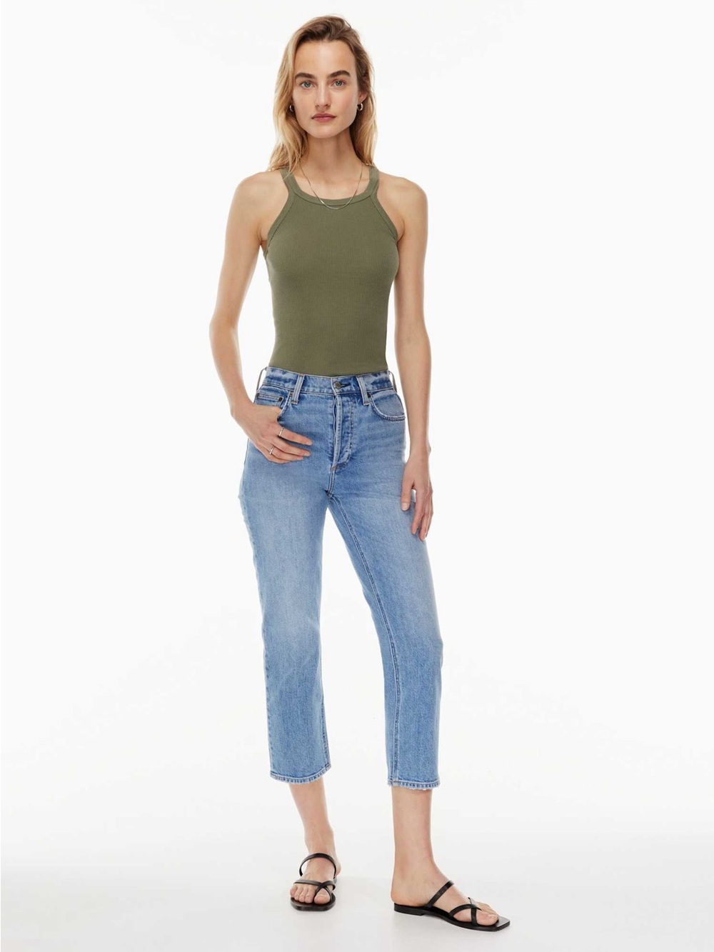Aritzia Denim Forum The Arlo High Rise Straight 26L, cropped blue, size 26